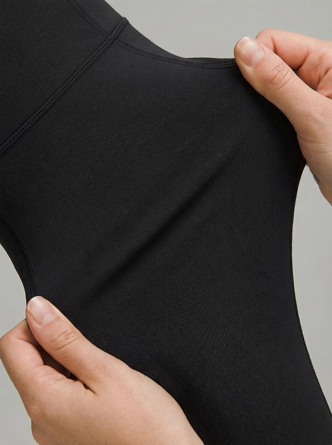 High-waist yoga leggings, stretch fit